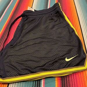 Nike shorts large